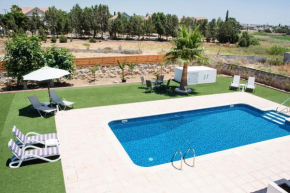 Stunning Family Villa Walking Distance From The Beach!